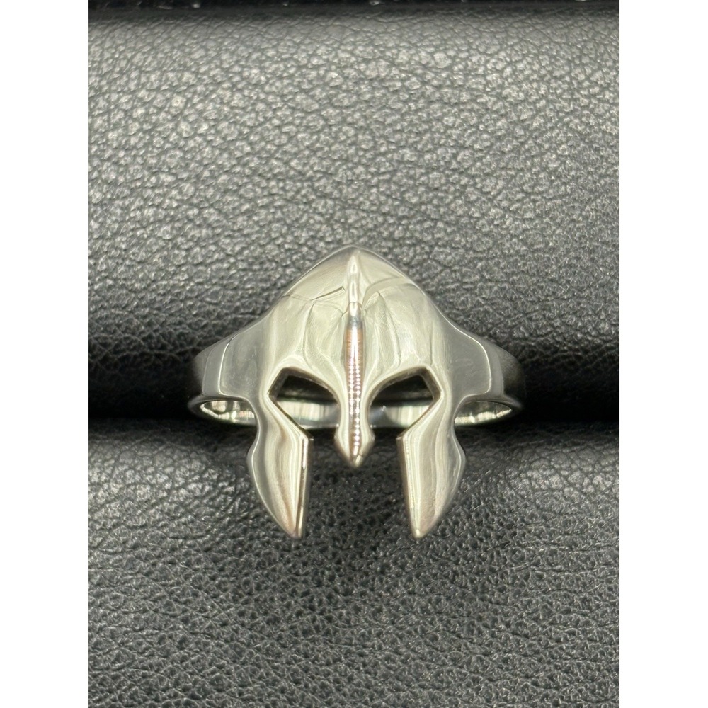 New Condition Sterling Silver Spartacus Mask Ring Size 10 H7